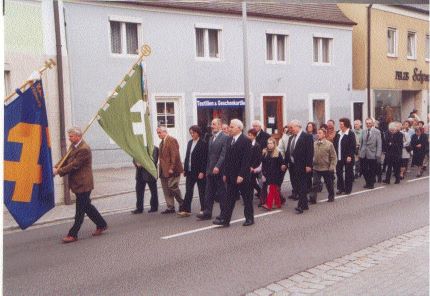 100 Jahre KAB Ergoldsbach - Kirchenzug